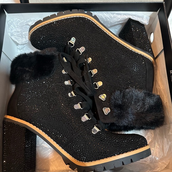 INC Leisa Bootie - Picture 3 of 3